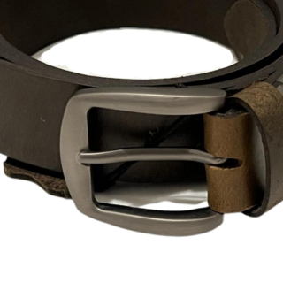 brown belt with mettalic hook buckle